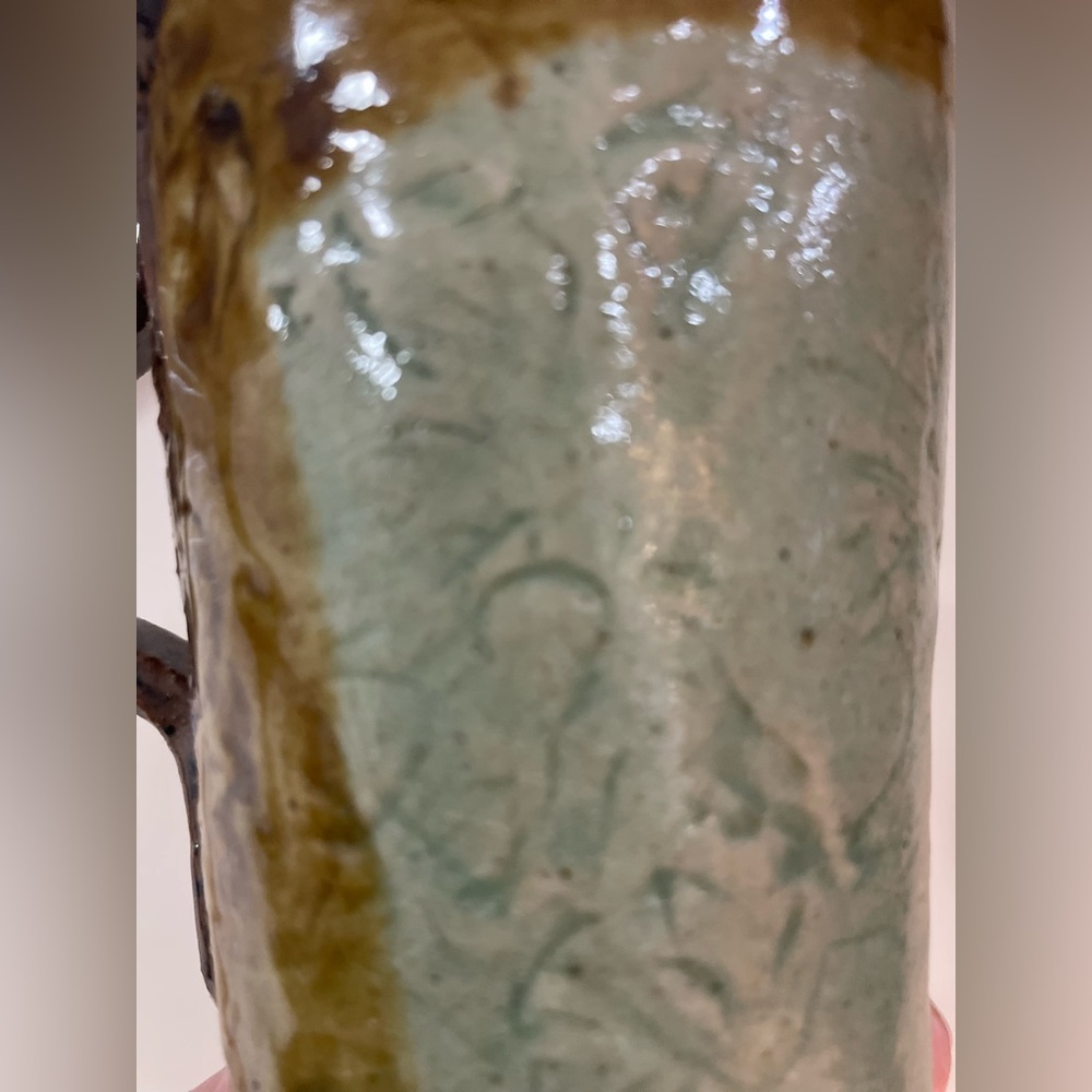 Handmade Ceramic Mug with Abstract Pattern - Picture 4 of 6